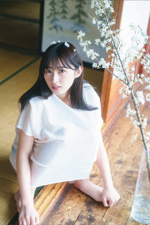大明星范冰冰与狗靠比视频